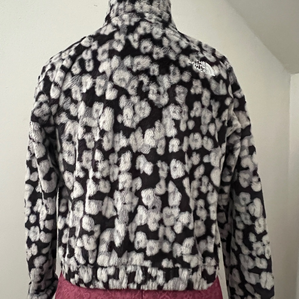 The North Face Women's Monochrome Teddy Jacket